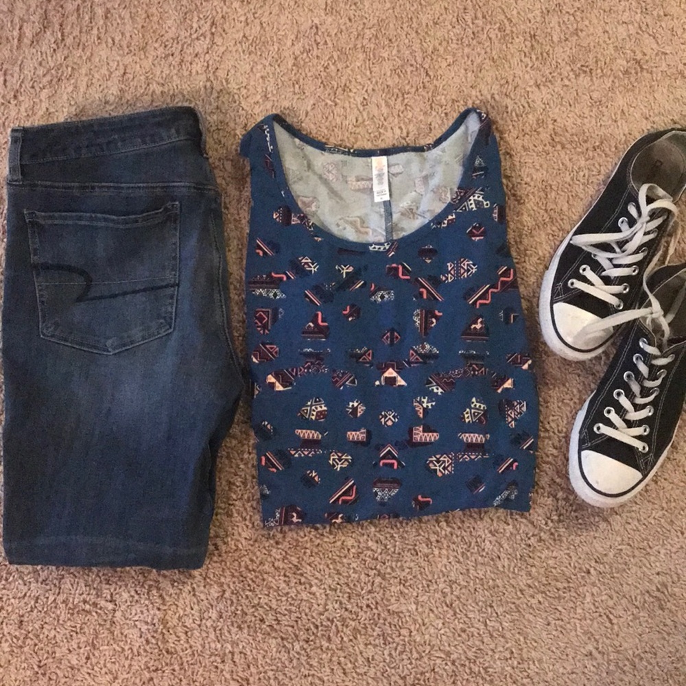 Lularoe Perfect T